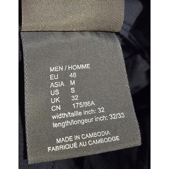 Navy Jack Wolfskin Men's Hiking Pants With Flexshield. Size Small. Excellent. - Picture 8 of 9